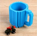 Kubek gracza klockowy z klocków + klocki 350 ml z uchem NIEBIESKI
