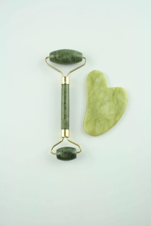 Masażer z jadeitu JADE do twarzy Roller kamienny dwustronny gua sha kamień
