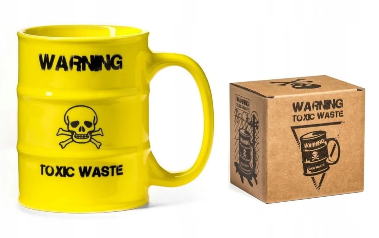 Kubek dla chemika toksyczne odpady czaszka żółty WARNING TOXIC WASTE
