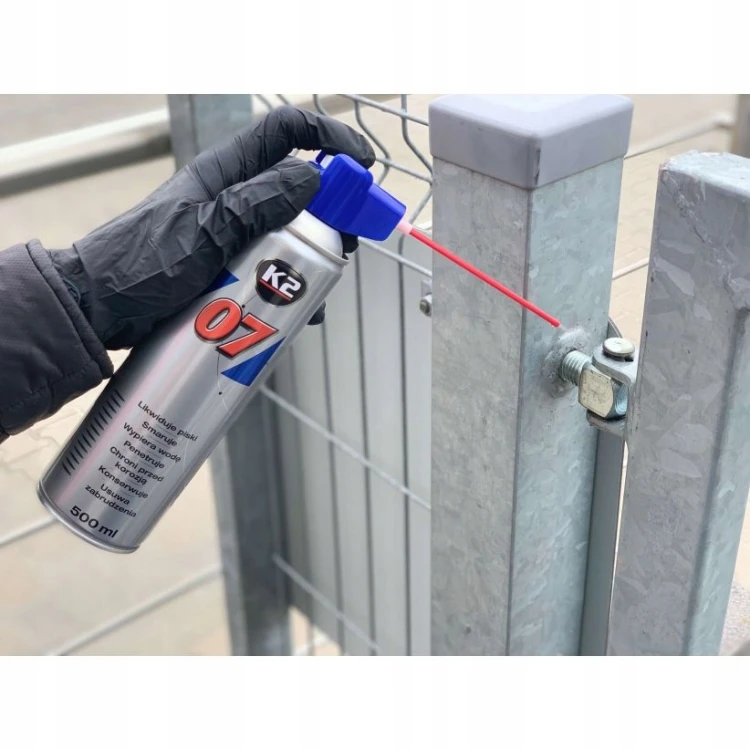 Wielofunkcyjny spray K2 07 odrdzewiacz 150ml piski wypiera wodę do śrub