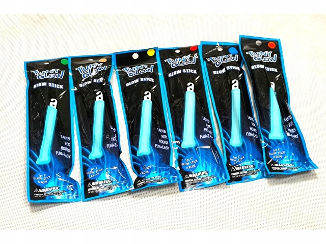 Świecąca pałka GLOW STICK z haczykiem różne kolory światło chemiczne