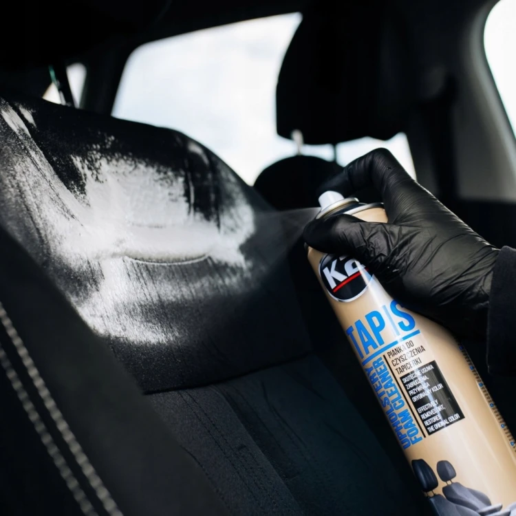 K2 Tapis Brush 600ml pianka do czyszczenia tapicerki materiałowej szczotka