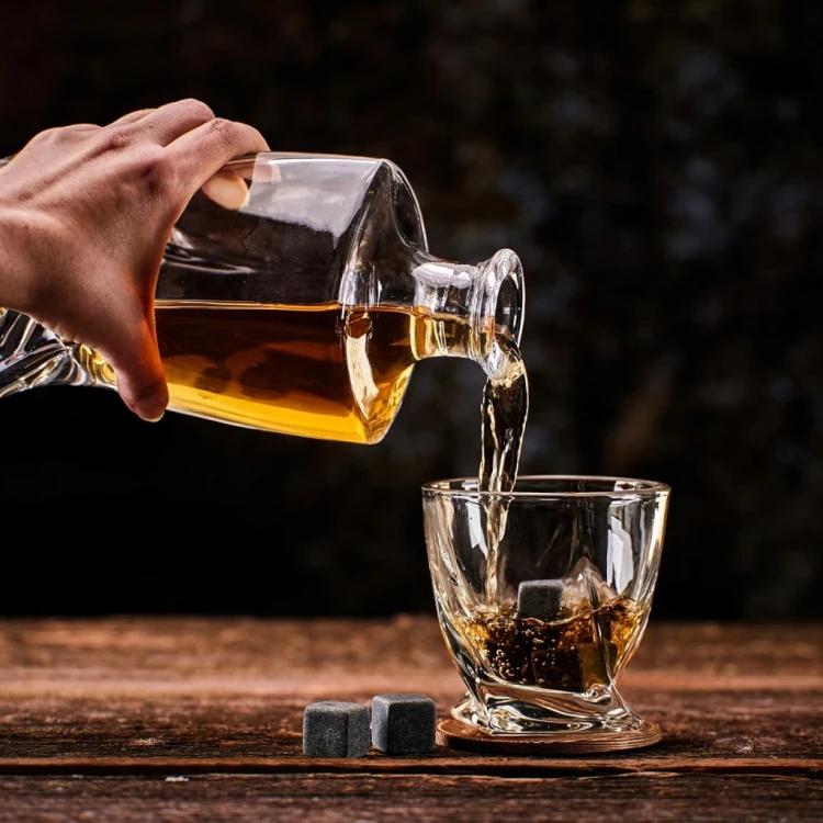 Szklanki do whisky Whisiskey 300 ml 2 szt. Zestaw kamienie pudełko prezent