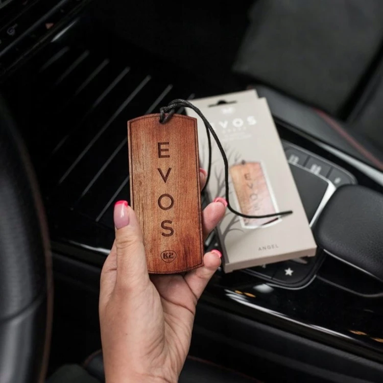 Perfumy do auta samochodu K2 ANGEL zawieszka DREWNO frezja śliwka praliny