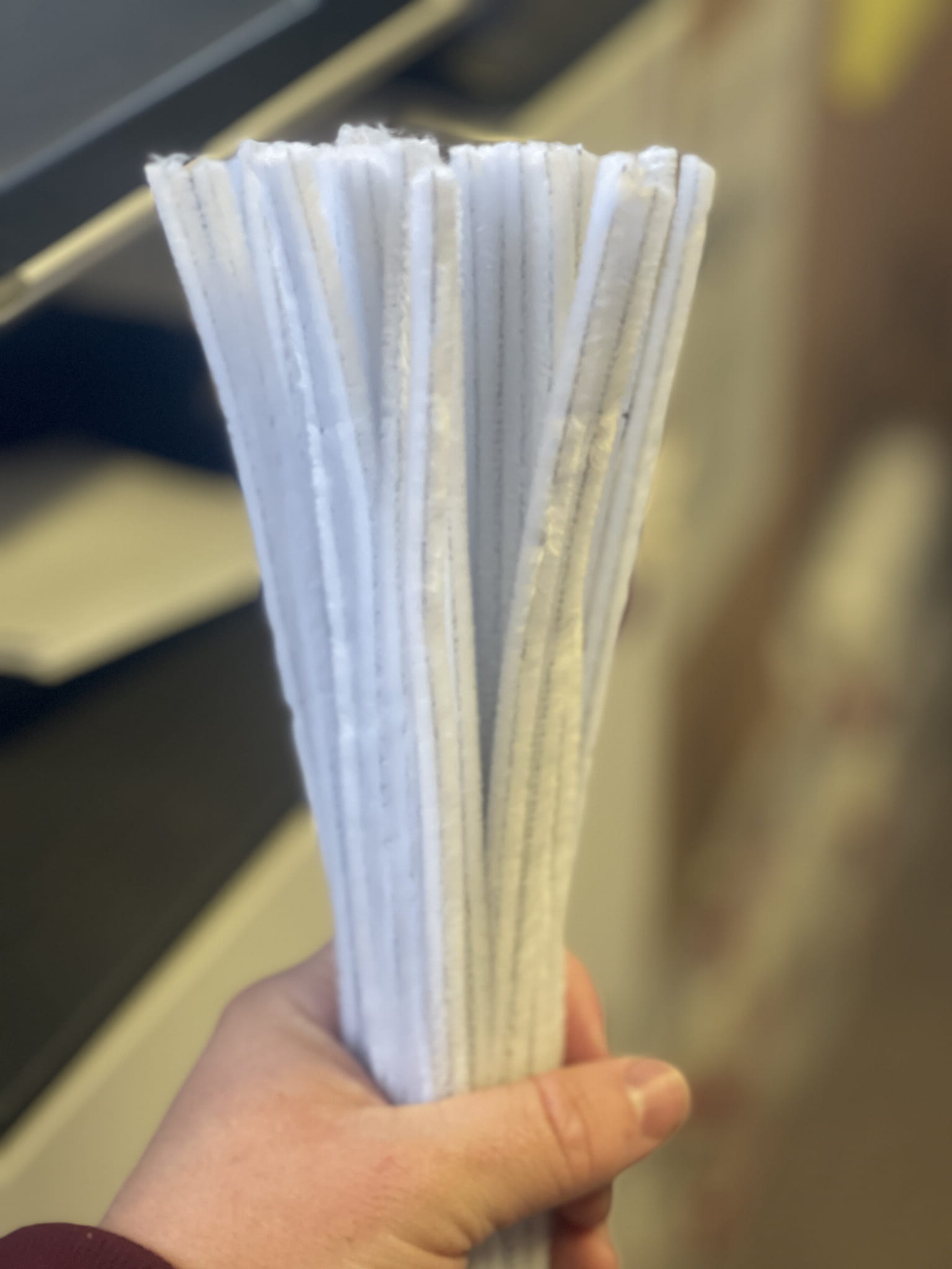 Druciki pluszowe kreatywne 50 szt. 30 cm wycior ozdobne BIAŁE